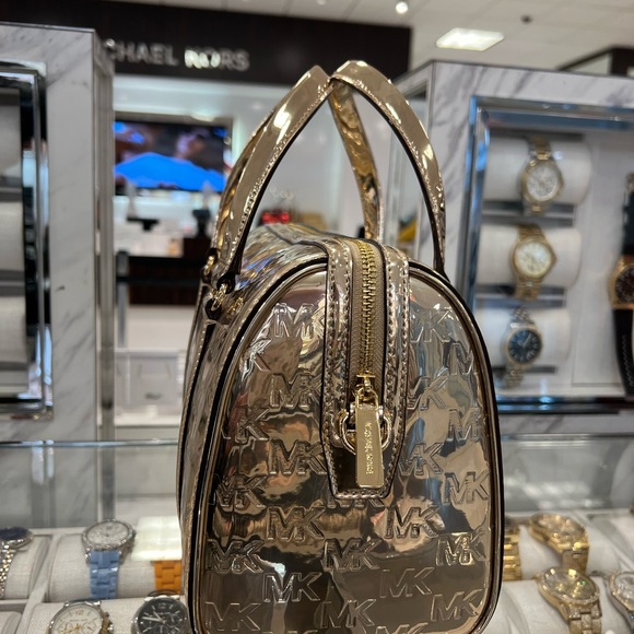 Michael Kors Purse - Picture 6 of 8